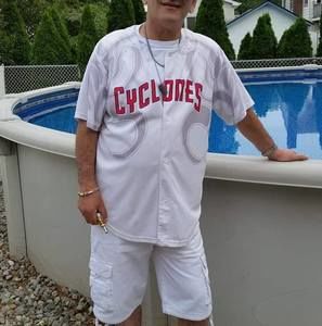 Meet your Posher, Mitch